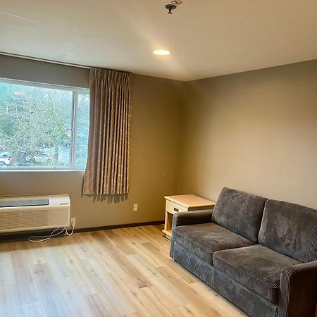 Days Inn By Wyndham Seatac Airport Esterno foto