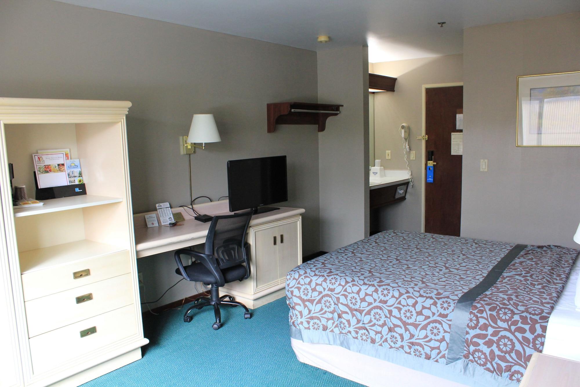 Days Inn By Wyndham Seatac Airport Esterno foto