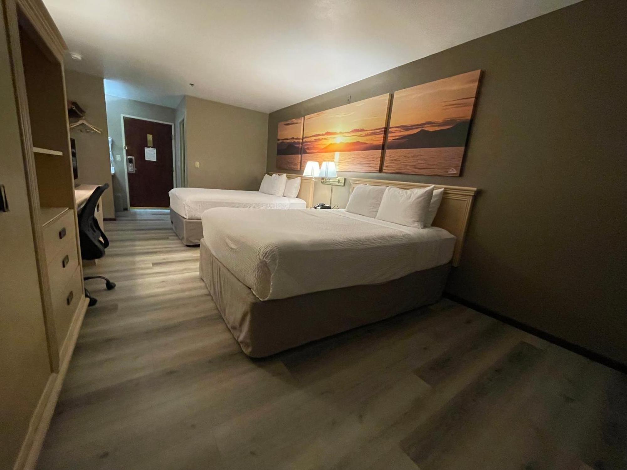 Days Inn By Wyndham Seatac Airport Esterno foto